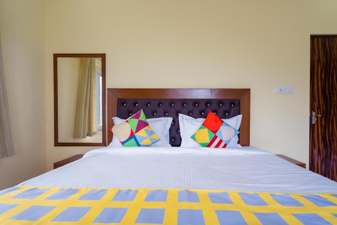 Spot On 40739 Nandi Palace Spot Mumbai (Bombay)